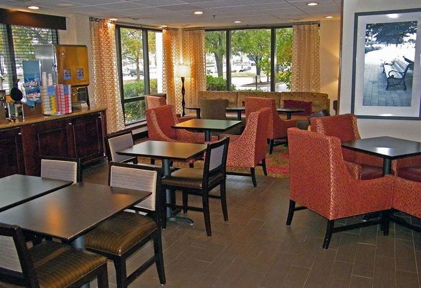 Hotel Hampton Inn Norfolk Chesapeake (Greenbrier Area)  | Chesapeake | Virginia | United States 1