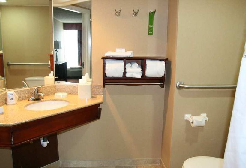 Hotel Hampton Inn Norfolk Chesapeake (Greenbrier Area)  | Chesapeake | Virginia | United States 19