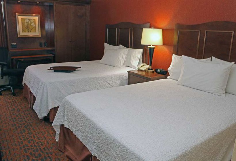 Hotel Hampton Inn Norfolk Chesapeake (Greenbrier Area)  | Chesapeake | Virginia | United States 6
