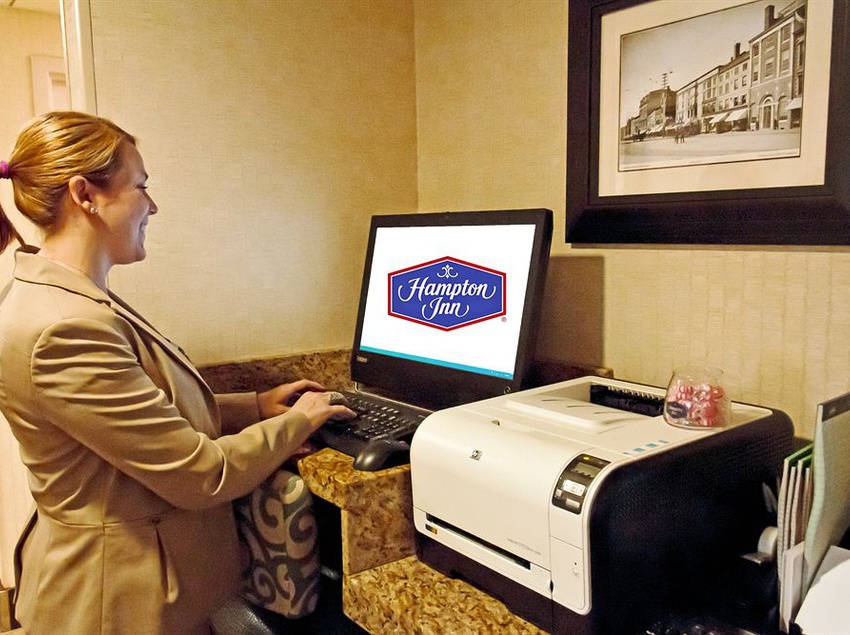 Hotel Hampton Inn Portsmouth  | Portsmouth | New Hampshire | United States 6