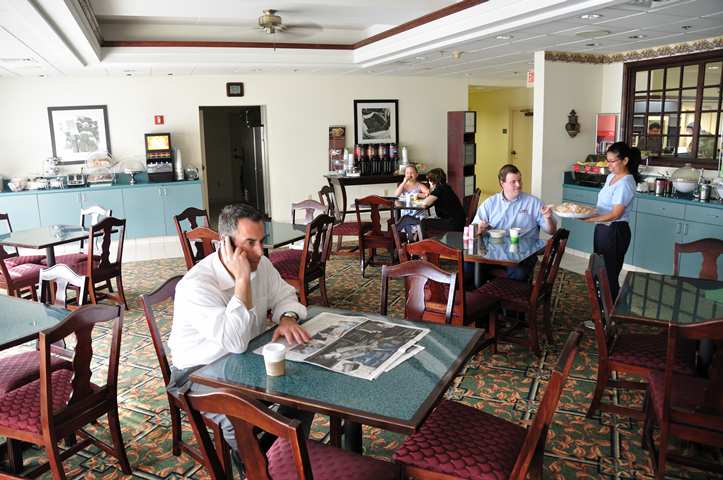 Hotel Hampton Inn Bedford  | Bedford | Pennsylvania | United States 14