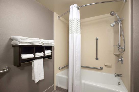 Hotel Comfort Inn Cadillac  | Cadillac | Michigan | Estados Unidos 18