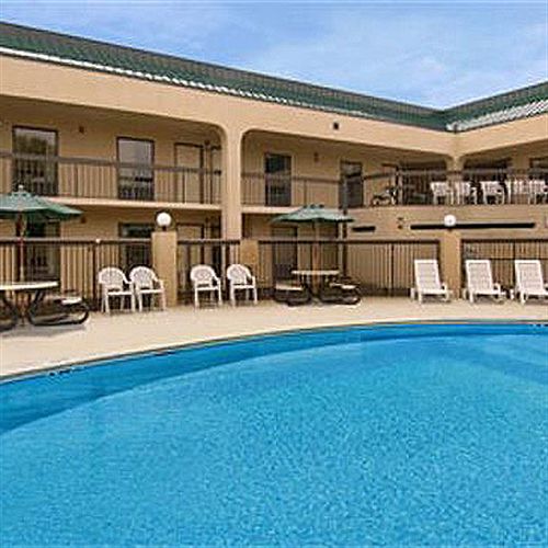 Hotel Value Inn & Suites Knoxville  | Knoxville | Tennessee | United States 5