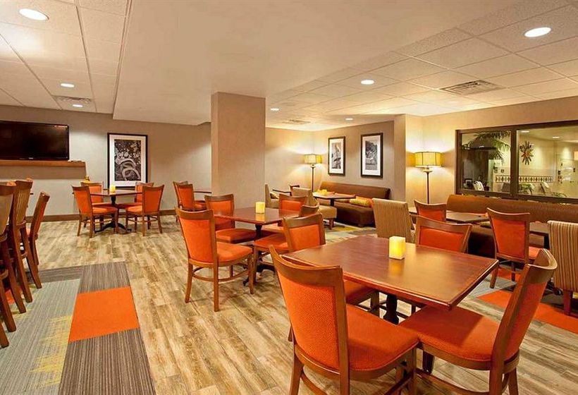 Hotel Hampton Inn Ft. Smith  | Fort Smith | Arkansas | United States 8