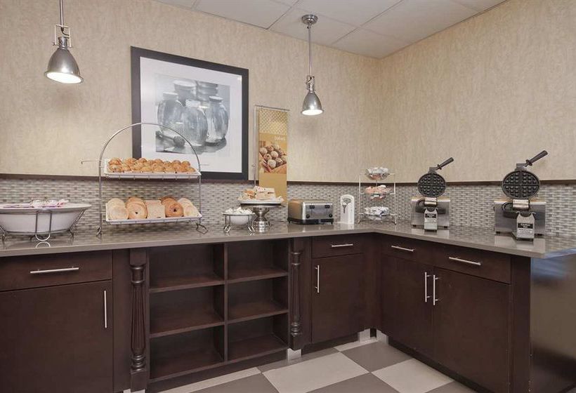 Hotel Hampton Inn Boston Peabody  | Peabody | Massachusetts | United States 12