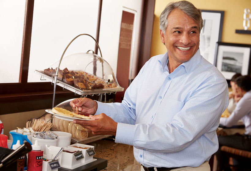 Hotel Hampton Inn Portland Airport  | Portland | Oregon | United States 11