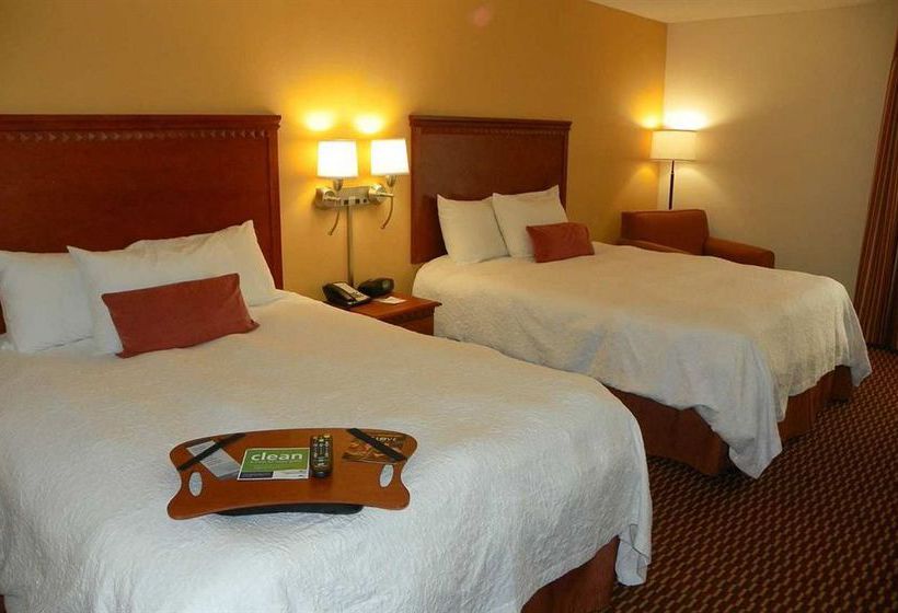 Hotel Hampton Inn Charleston-Southridge  | Charleston | West Virginia | United States 17