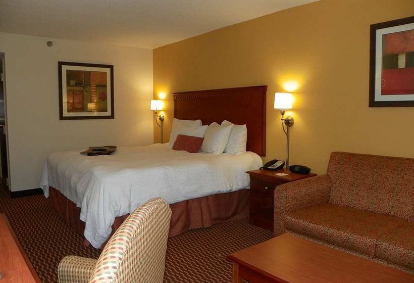 Hotel Hampton Inn Charleston-Southridge  | Charleston | West Virginia | United States 19