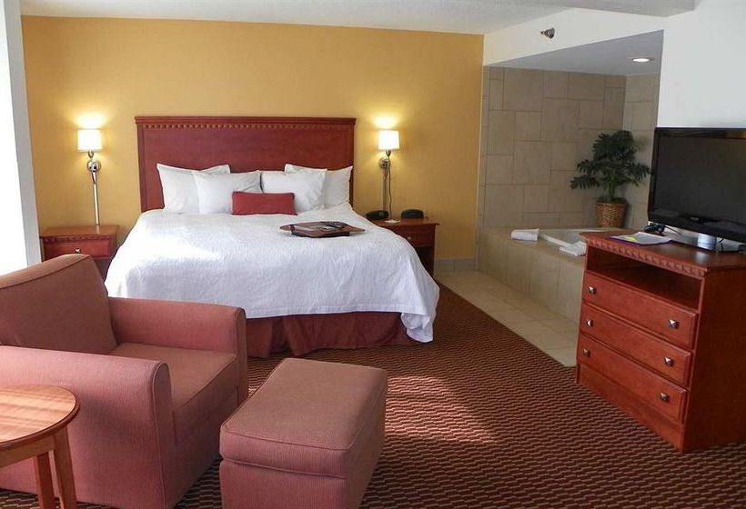Hotel Hampton Inn Charleston-Southridge  | Charleston | West Virginia | United States 7