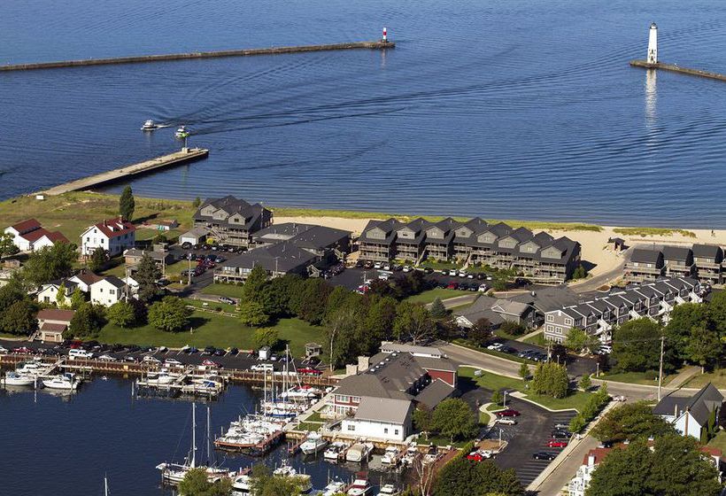 Harbor Lights Resort 