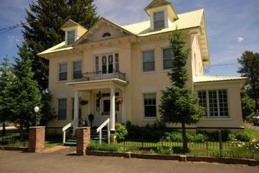 Hotel Complejo Hartland Inn 