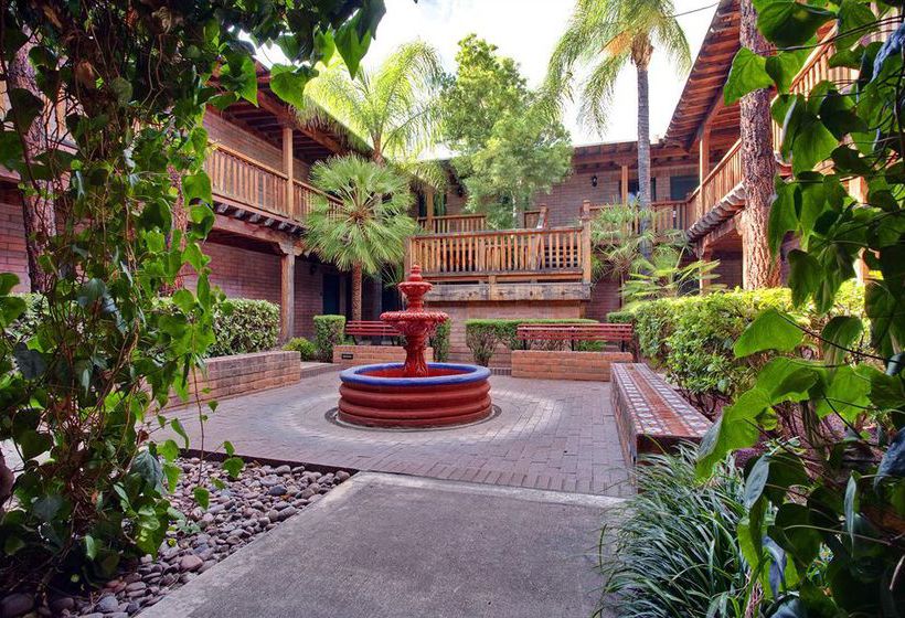 Hotel Comfort Suites at Sabino Canyon  | Tucson | Arizona | United States 1