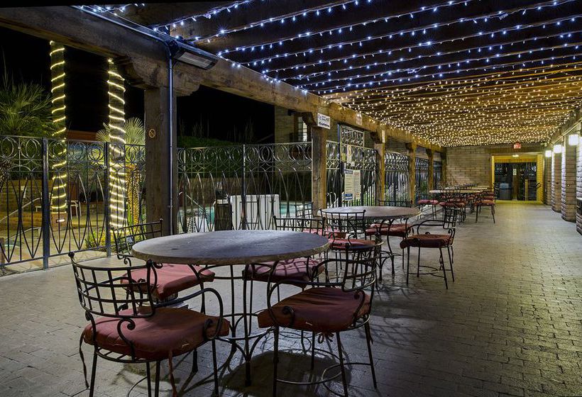 Hotel Comfort Suites at Sabino Canyon  | Tucson | Arizona | United States 7