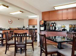 Hotel Howard Johnson Inn Waterloo Cedar Falls  | Waterloo | Iowa | United States 2