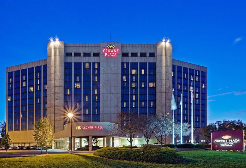 Crowne Plaza Hotel 