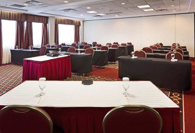 DoubleTree by Hilton Hotel Fort Lee George Washington Bridge  | Fort Lee | New Jersey | United States 14
