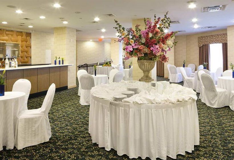 DoubleTree by Hilton Hotel Fort Lee George Washington Bridge  | Fort Lee | New Jersey | United States 20