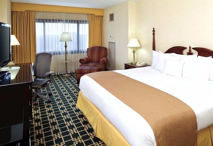 DoubleTree by Hilton Hotel Fort Lee George Washington Bridge  | Fort Lee | New Jersey | United States 5