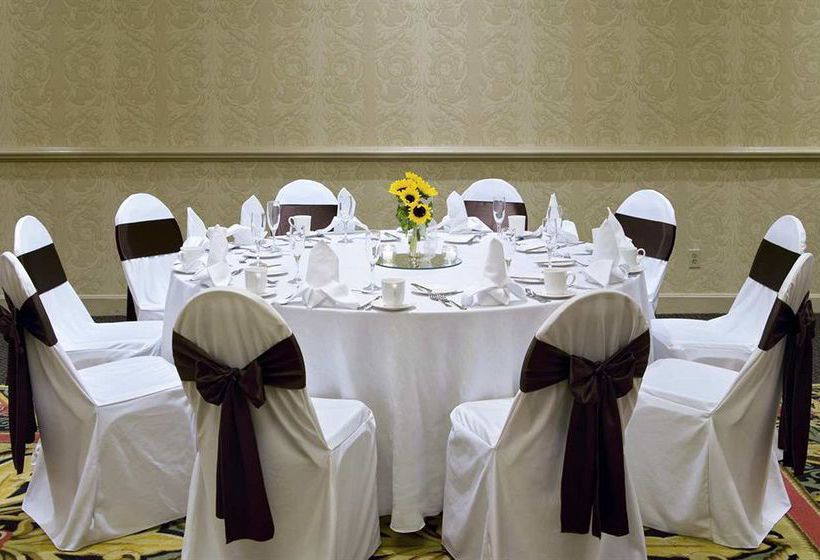 Hotel Hilton Kansas City Airport  | Kansas City | Missouri | United States 11