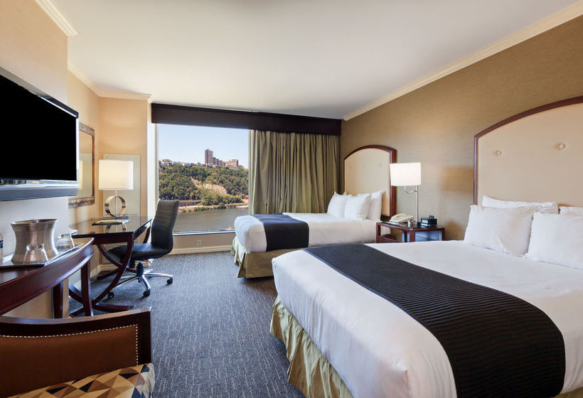Hotel Wyndham Grand Pittsburgh Downtown 