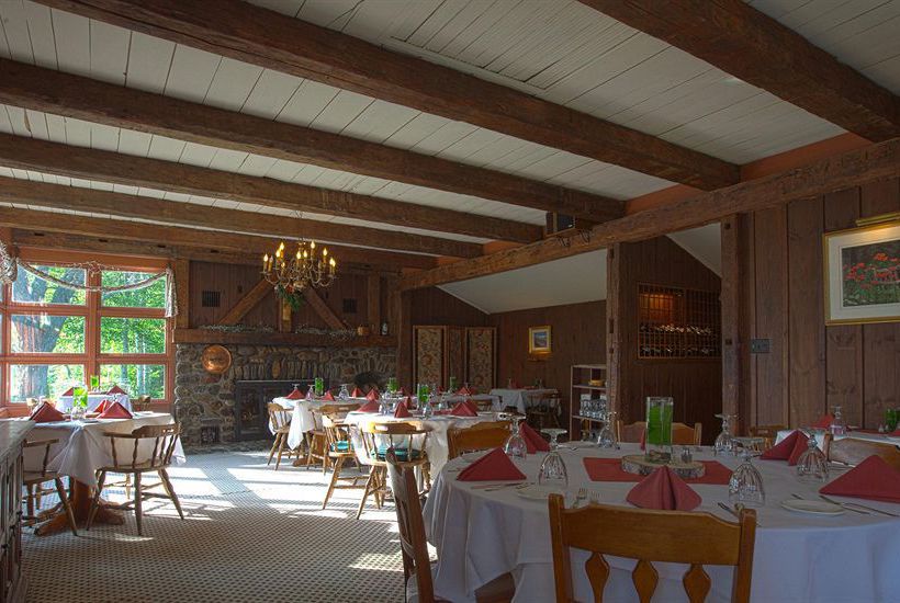 Hotel Hob Knob Inn  | Stowe | Vermont | United States 3