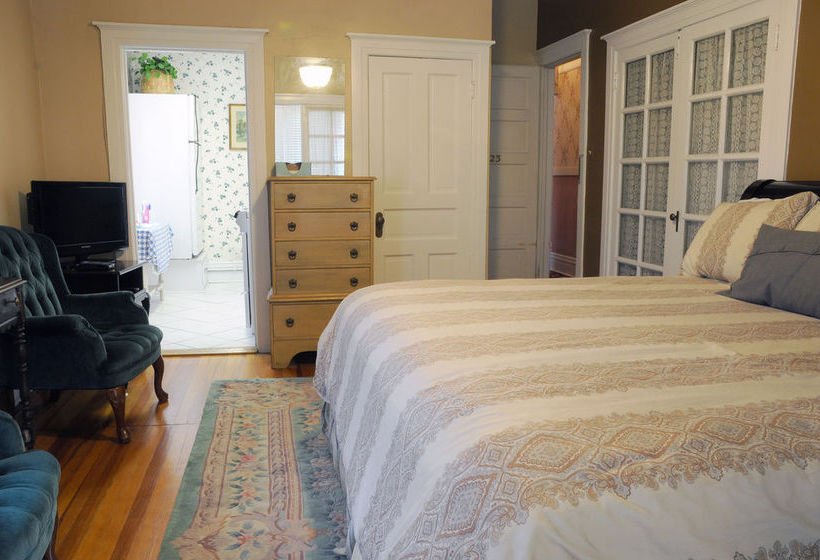 Holiday Chalet A Victorian Hotel  | Denver | Colorado | United States 11