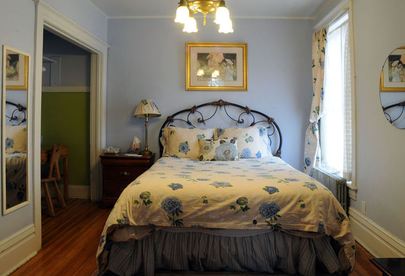 Holiday Chalet A Victorian Hotel  | Denver | Colorado | United States 8