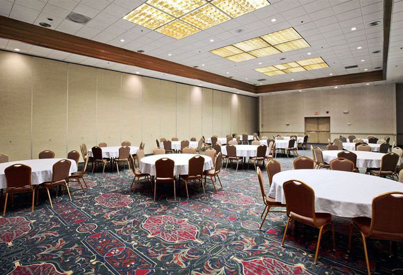 Hotel Ramada Conference Center Salina  | Salina | Kansas | United States 3