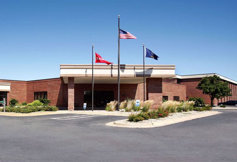 Hotel Ramada Conference Center Salina  | Salina | Kansas | United States 8