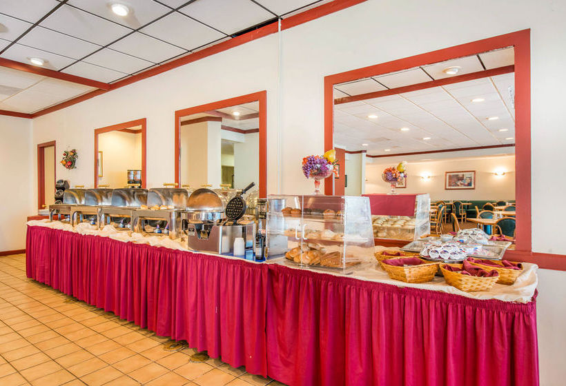 Hotel Clarion Inn  | Pueblo | Colorado | United States 8