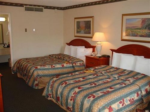 Hotel Garden  | Anderson | Indiana | United States 11