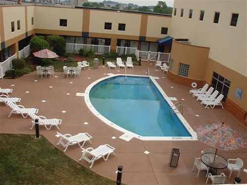 Hotel Garden  | Anderson | Indiana | United States 9