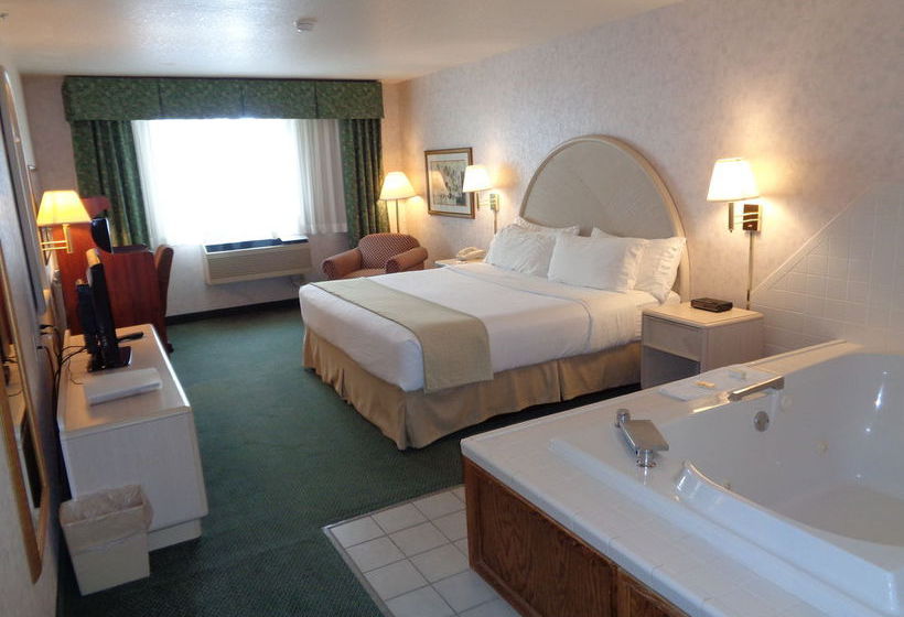 Hotel Holiday Inn Sidney (I-80 & Hwy 385)  | Sidney | Nebraska | United States 7