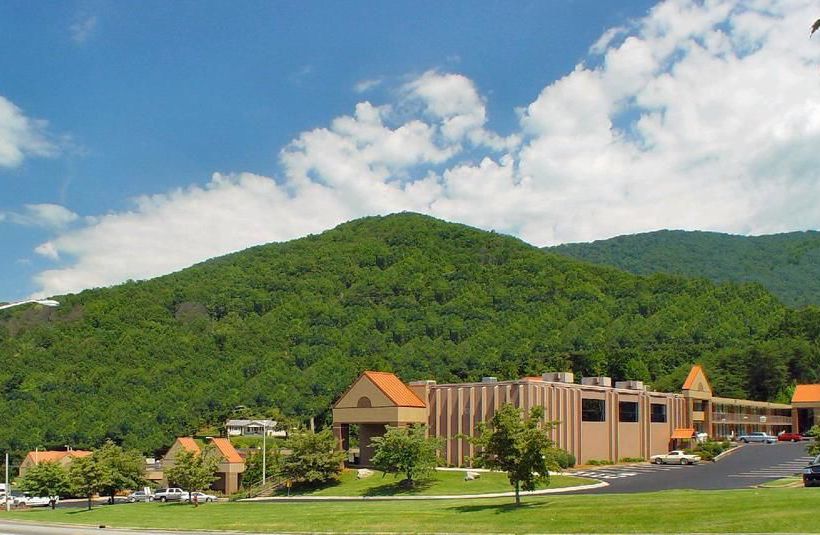 Hotel Chestnut Tree Inn Cherokee  | Cherokee | North Carolina | United States 1