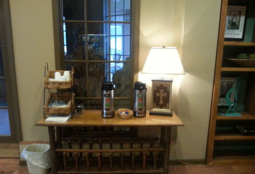 Hotel Chestnut Tree Inn Cherokee  | Cherokee | North Carolina | United States 2