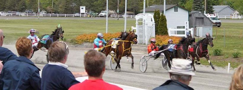 Hollywood Casino Hotel & Raceway   | Bangor | Maine | United States 12