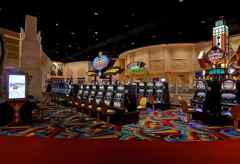 Hollywood Casino Hotel & Raceway   | Bangor | Maine | United States 6