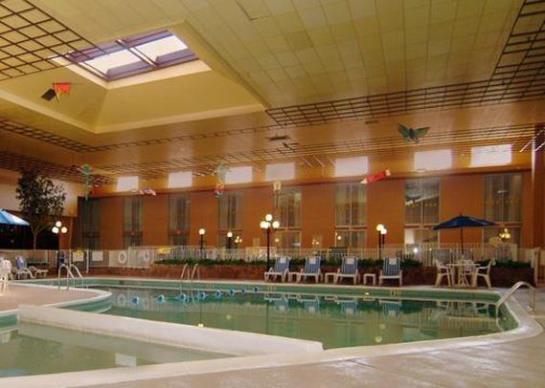 Clarion Hotel Conference Center  | Davenport | Iowa | United States 8