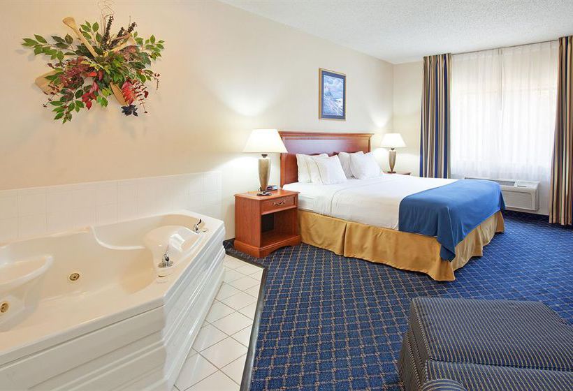 Hotel Holiday Inn Express Laporte  | La Porte | Indiana | United States 3