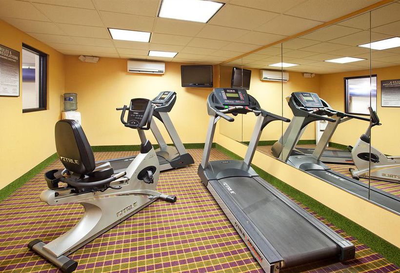 Hotel Holiday Inn Express LONDON-I-70  | London | Ohio | United States 2