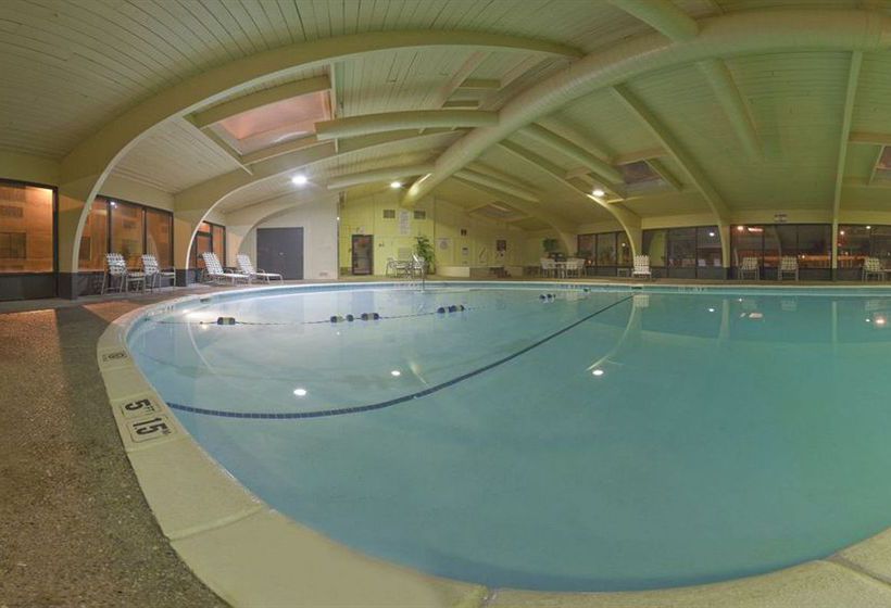 Hotel Holiday Inn Express Perrysburg (I-75)  | Perrysburg | Ohio | United States 19