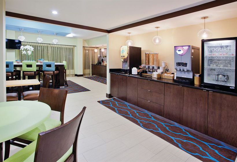 Hotel La Quinta Inn & Suites LaGrange  I 85  La Grange