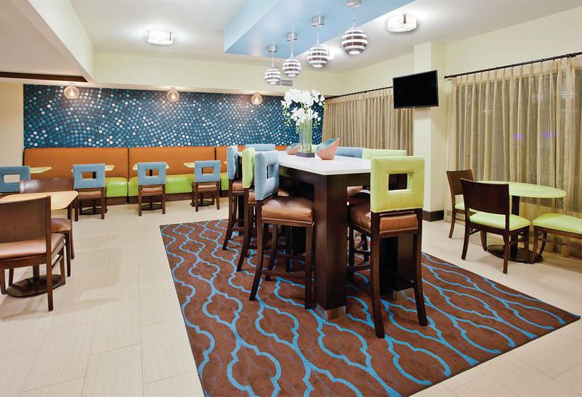 Hotel La Quinta Inn & Suites LaGrange  I 85   | La Grange | Georgia | United States 11