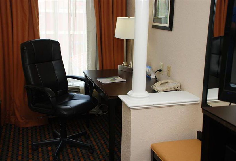 Hotel Holiday Inn Express Asheboro  | Asheboro | North Carolina | United States 7