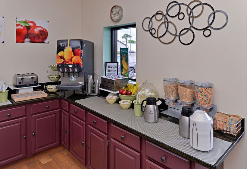 Hotel Quality Inn Lake Park  | Lake Park | Georgia | United States 18