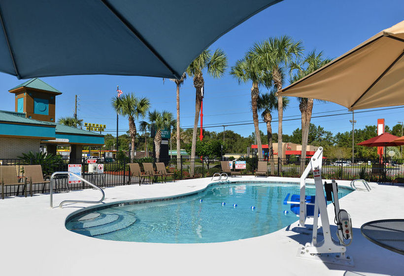 Hotel Quality Inn Lake Park  | Lake Park | Georgia | United States 9