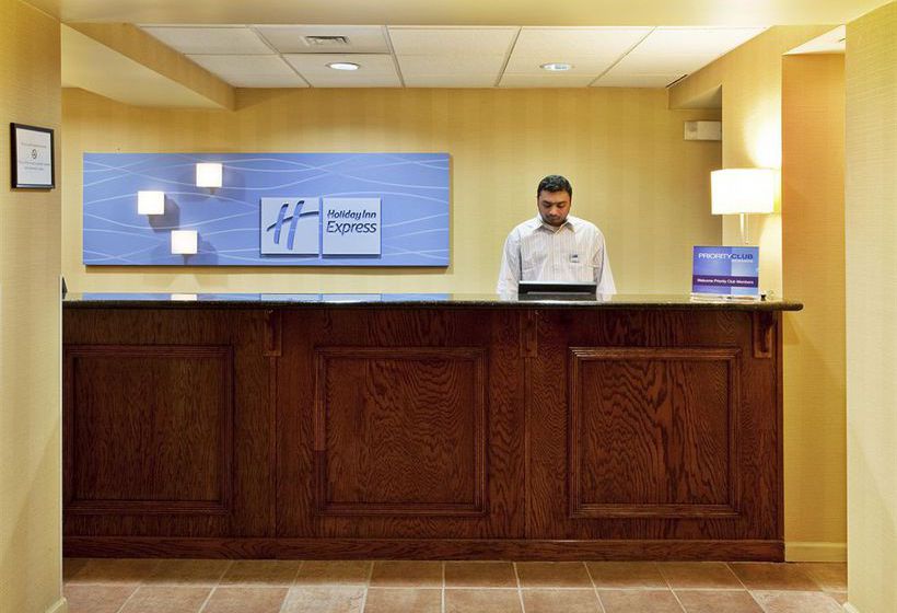 Hotel Holiday Inn Express Calhoun  | Calhoun | Georgia | United States 12