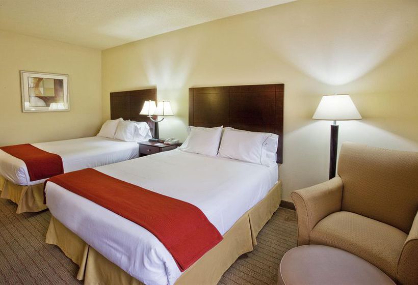 Hotel Holiday Inn Express Calhoun  | Calhoun | Georgia | United States 13