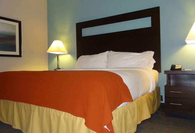 Hotel Holiday Inn Express Kansas City Bonner Springs 