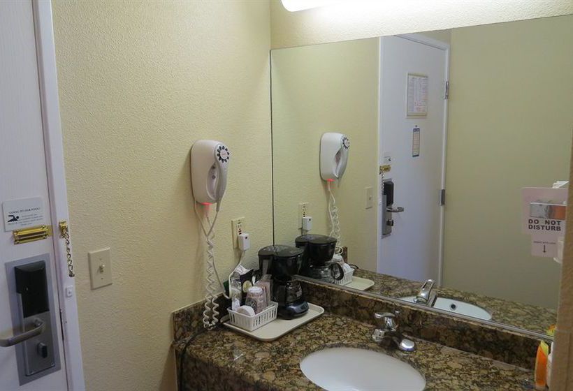 Hotel Holiday Inn Express Holbrook-Navajo BLVD   | Holbrook | Arizona | United States 4